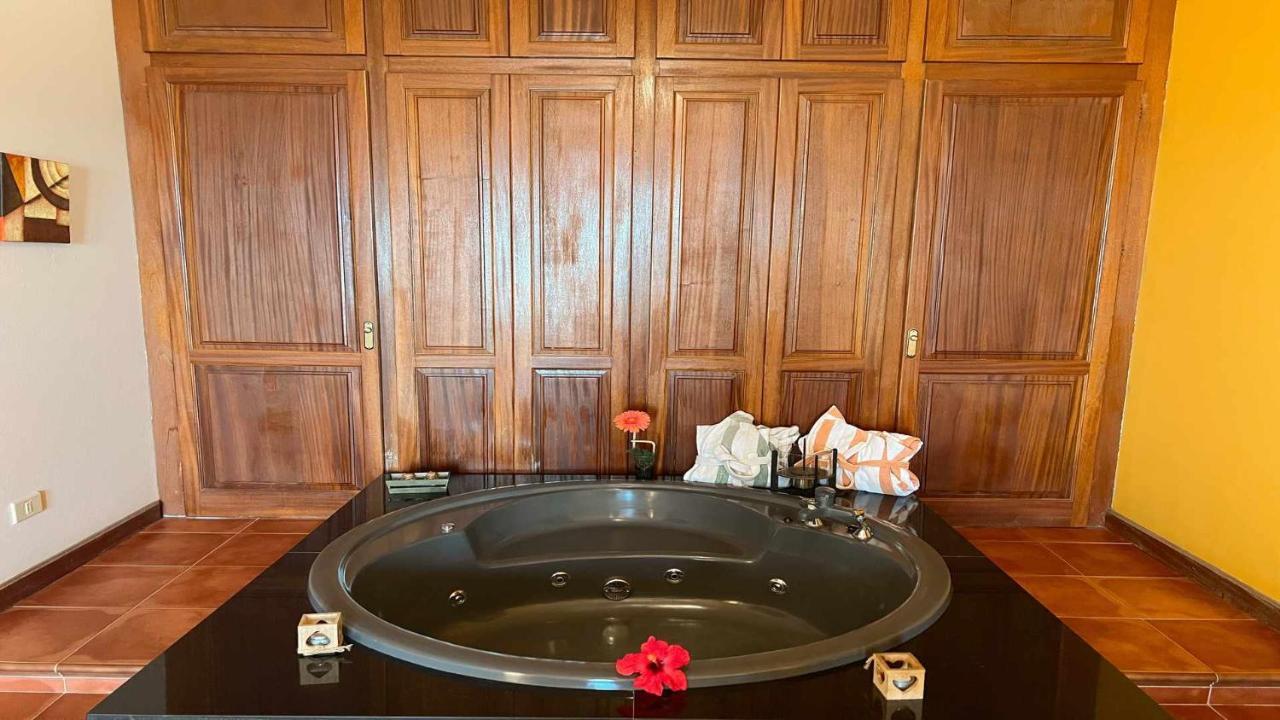 فيلا Preciosa Casa Cristian Y Maria Con Piscina Privada تياس المظهر الخارجي الصورة